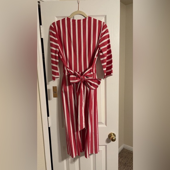 NWT Daniel Cremieux red and ivory thick line dress very cute size 6 - Picture 2 of 4